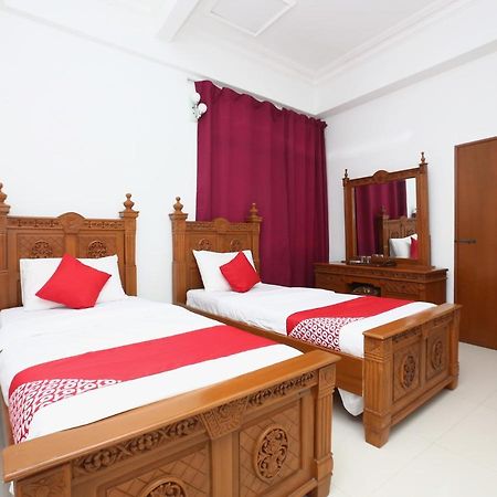 Super Oyo 89435 Nusantara Group Hotel Jertih Exteriör bild